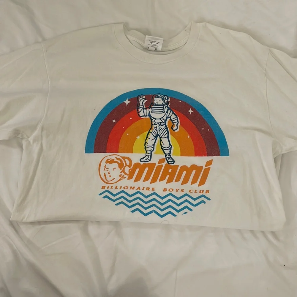 Shirt - Picture 1 of 1